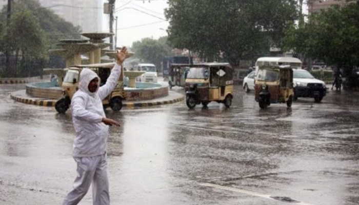 کراچی میں موسلا دھار بارشیں، شہریوں کے لیے الرٹ جاری 1 Rain Karachi 1 MAr 2024