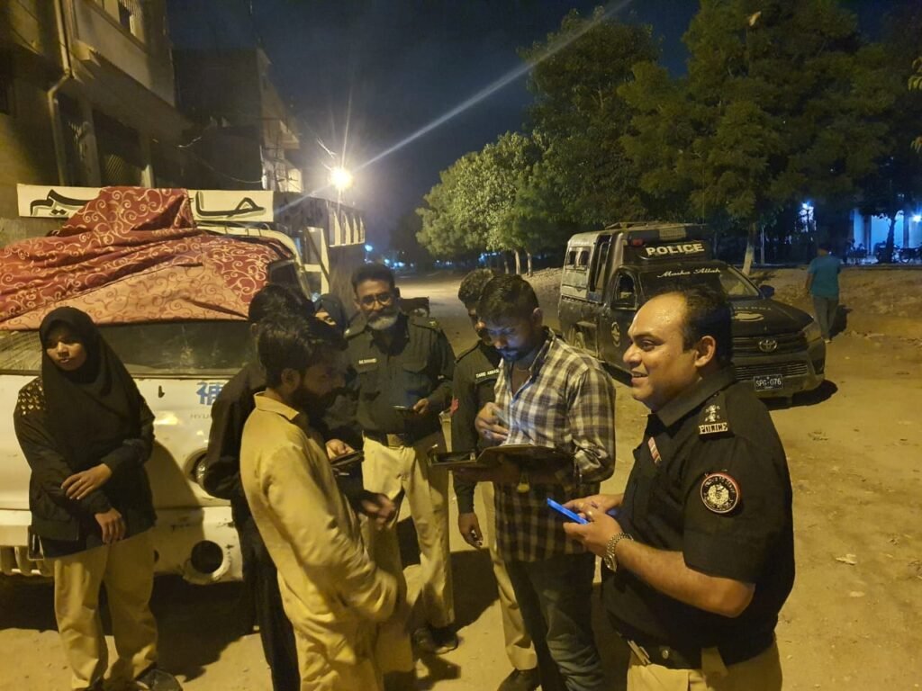 پسنی میں اے این ایف کی بڑی کارروائی: بیرون ملک اسمگلنگ کے لیے چھپائی گئی منشیات کی بھاری کھیپ پکڑی گئی 1 7b4f0a20 af85 48a4 813e 7b6c5f6a8615