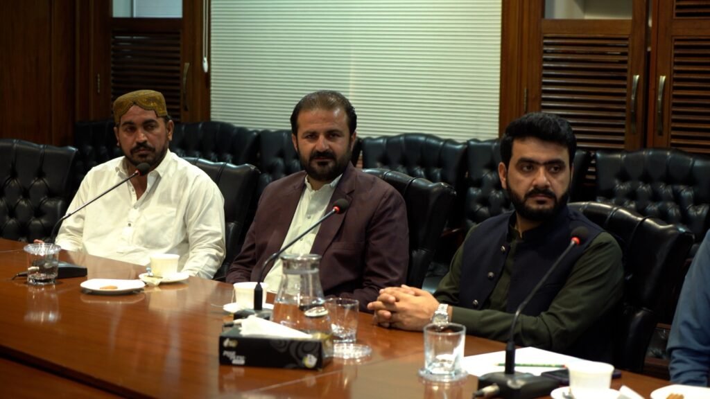 d7c44d1d 0709 4719 9260 a289363b6d50