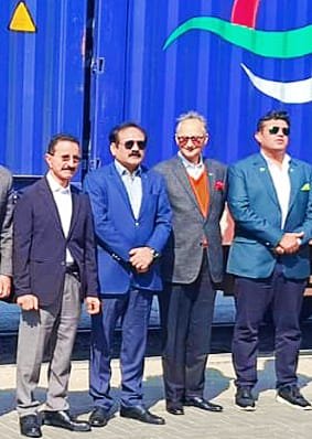 754f594c 6a20 43f8 a0cb e70de20854cb