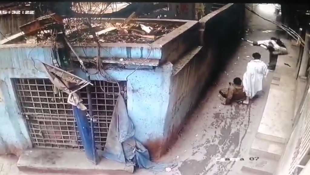 شاہ لطیف میں جرگے کے دوران فائرنگ، ایک شخص جاں بحق، 6 زخمی 1 Screenshot 2025 01 10 193854