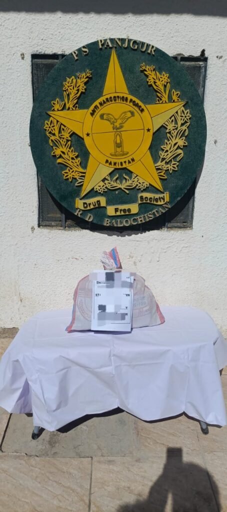 d9c49140 93eb 4b52 960b 766cd0cd7168