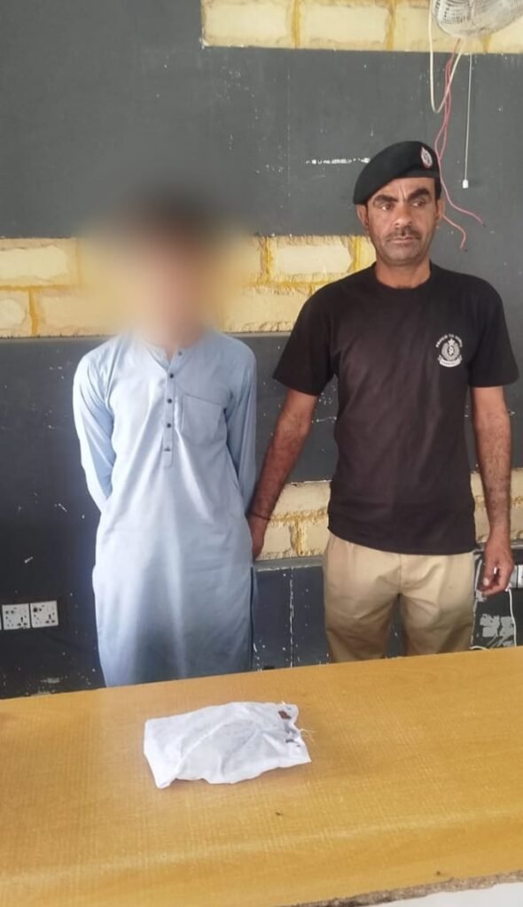 ملیر کینٹ پولیس نے اسٹریٹ کرائمز کے ملزم کو گرفتار کرلیا 1 26c22785 1d1b 4521 b42b ae4c90febcd8