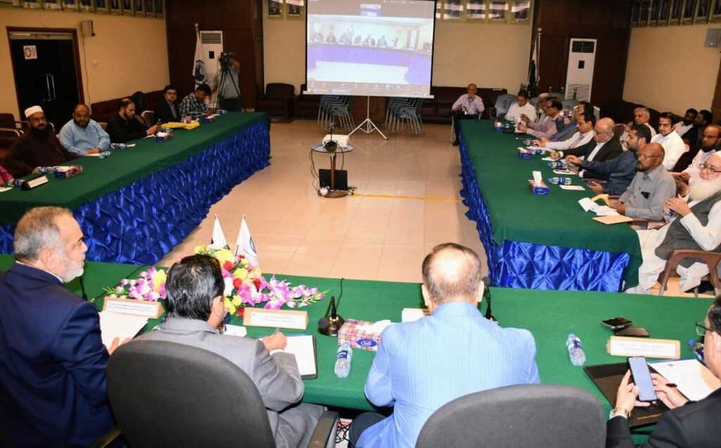 44ff08f7 de3d 43f8 ade3 95911eb5636d