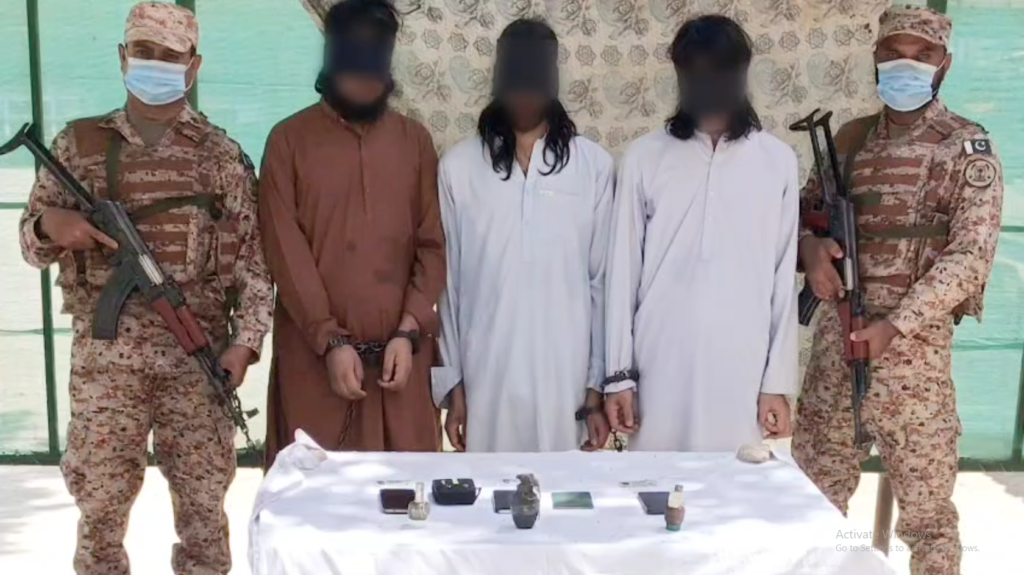 کراچی میں فتنہ الخوارج سے تعلق رکھنے والے 3 دہشتگرد گرفتار، بڑی تخریبی کارروائی ناکام 1 Screenshot 2025 04 07 140022