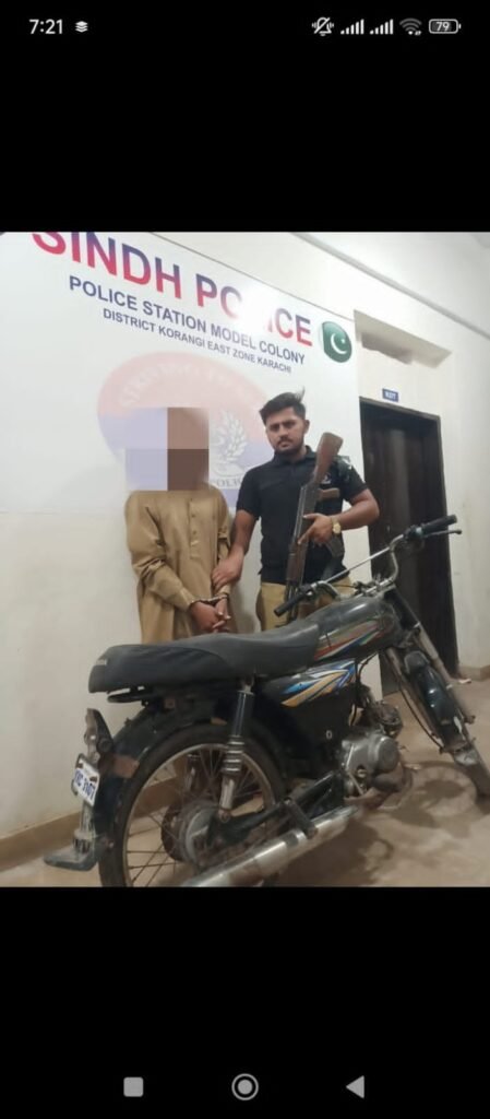 ماڈل کالونی پولیس کی اہم کامیابی: وہیکل لفٹر گرفتار، چوری شدہ موٹر سائیکل برآمد 1 Untitled 5