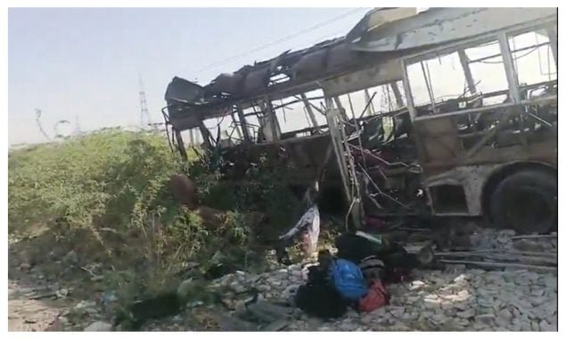 خضدار میں بھارتی سرپرستی یافتہ دہشت گردوں کا معصوم بچوں کی بس پر خوفناک حملہ، 3 بچوں سمیت 5 شہید 1 FotoJet 128 635x380 1