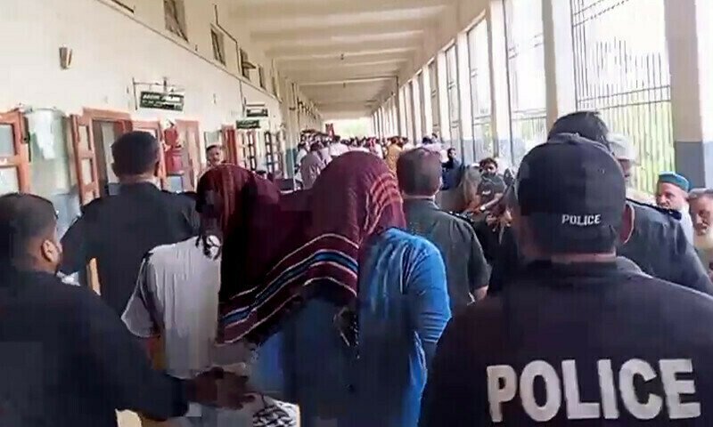 ڈیفنس تشدد کیس ملزمان کی ضمانت کی درخواست سندھ ہائیکورٹ میں زیر سماعت 1 10145425b5c982c