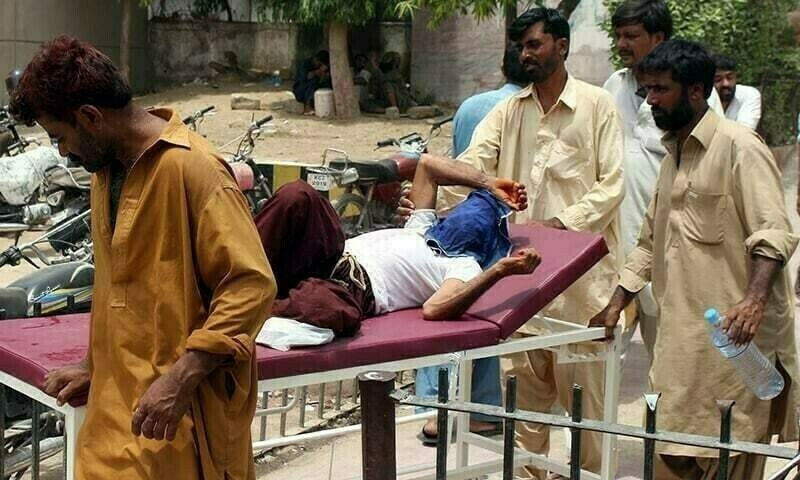 بلدیہ رئیس گوٹھ میں گیس لیکیج دھماکہ خواتین اور بچوں سمیت 7 افراد زخمی 1 021523150fe035e