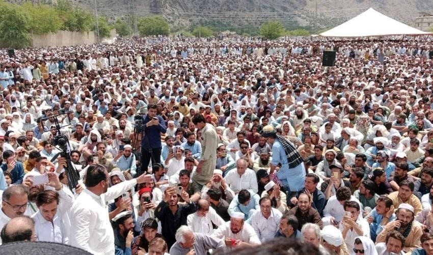 funeral of slain anp leader maulana khan zeb
