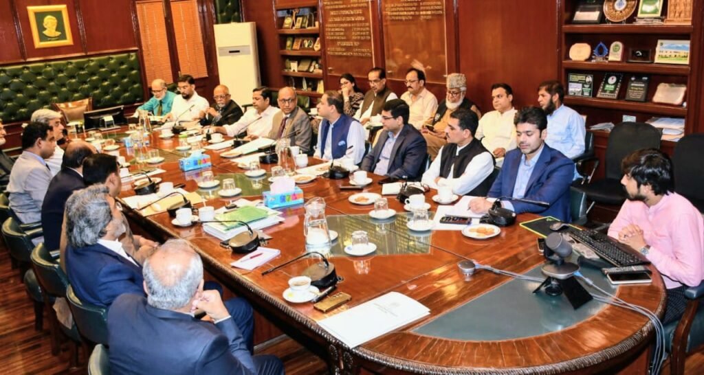 غیر قانونی تعمیرات کے خلاف سخت قانون سازی، ایس بی سی اے قوانین میں ترامیم کا مسودہ تیار: سعید غنی 1 WhatsApp Image 2025 08 05 at 6.10.44 PM