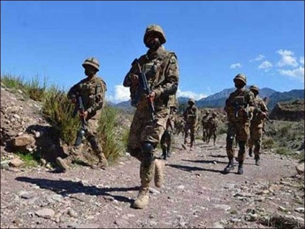 خیبر پختونخوا میں سکیورٹی فورسز کا آپریشن، فتنۃ الخوارج کے 31 دہشت گرد ہلاک 1 2638306 securityforces 1715181780 600x450 1