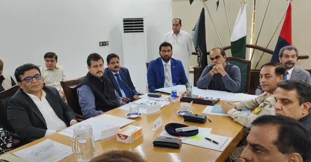 کراچی: صوبائی وزیر ایکسائز مکیش کمار چاولہ کی زیر صدارت ہائی پاورڈ مانیٹرنگ کمیٹی اجلاس، تعلیمی اداروں میں منشیات کی روک تھام کے لیے اہم فیصلے 1 Screenshot 2025 09 25 152308
