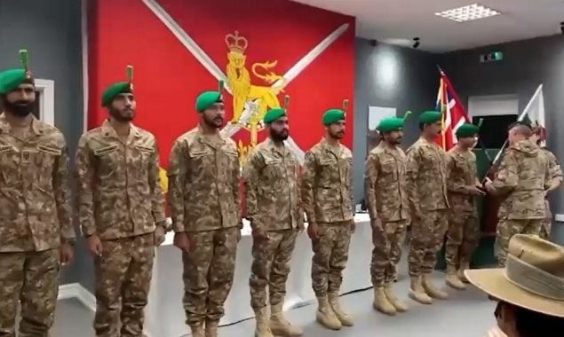 پاکستان آرمی نے برطانیہ میں بین الاقوامی فوجی مشق ’’کیمبرین پیٹرول 2025‘‘ میں گولڈ میڈل جیت لیا 1 WhatsApp Image 2025 10 13 at 11.20.02 AM 635x380 1