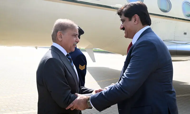 وزیراعظم شہباز شریف کا کراچی آمد پر کینٹ اسٹیشن سی آئی پی لاؤنج کا افتتاح 1 17124042d6d63e0