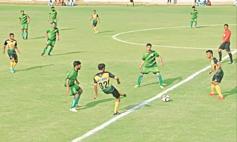 پاکستان فٹبال میں بڑی پیش رفت پی ایف ایف نے نئی لیگ کے لیے شراکت داروں سے تجاویز طلب کرلیں 1 21104329f2c8e28