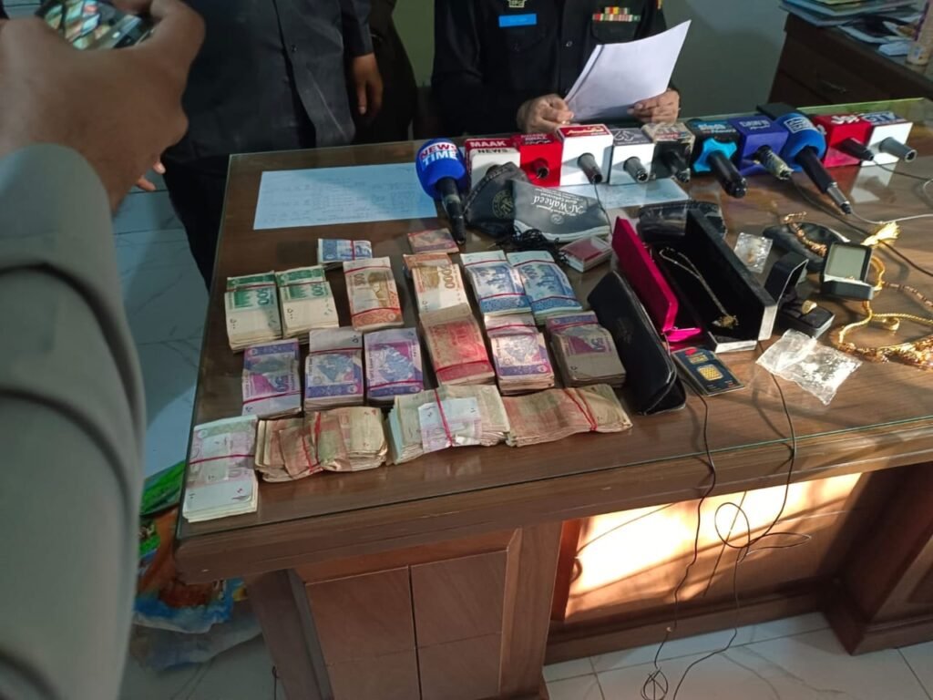 WhatsApp Image 2025 11 14 at 9.24.52 PM