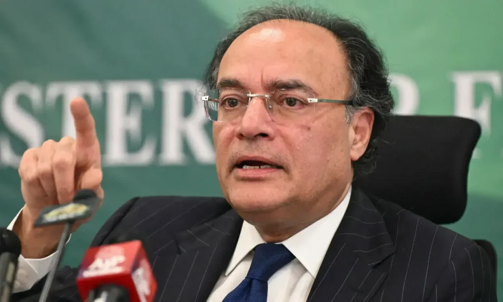 پاکستان اور روس کے درمیان تیل کی تلاش، پیداوار اور ریفائننگ پر بات چیت جاری ہے، وزیر خزانہ 1 5 2