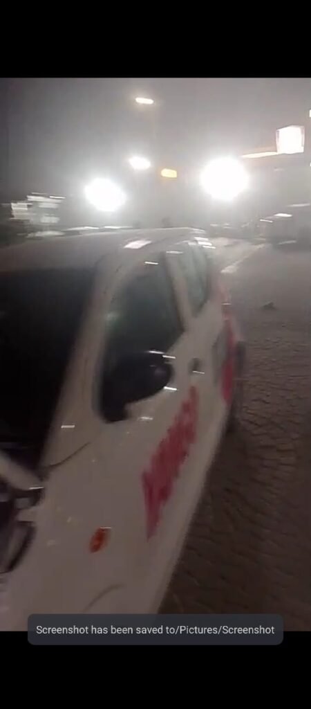 گڈاپ پولیس کی بروقت کارروائی، چوری شدہ گاڑی برآمد کر کے مالک کے حوالے 1 WhatsApp Image 2025 12 16 at 7.45.16 PM