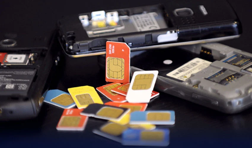 پی ٹی اے کا انتباہ: تمام سمز کا صارف کے اپنے نام پر رجسٹرڈ ہونا لازم قرار 1 mobile sims
