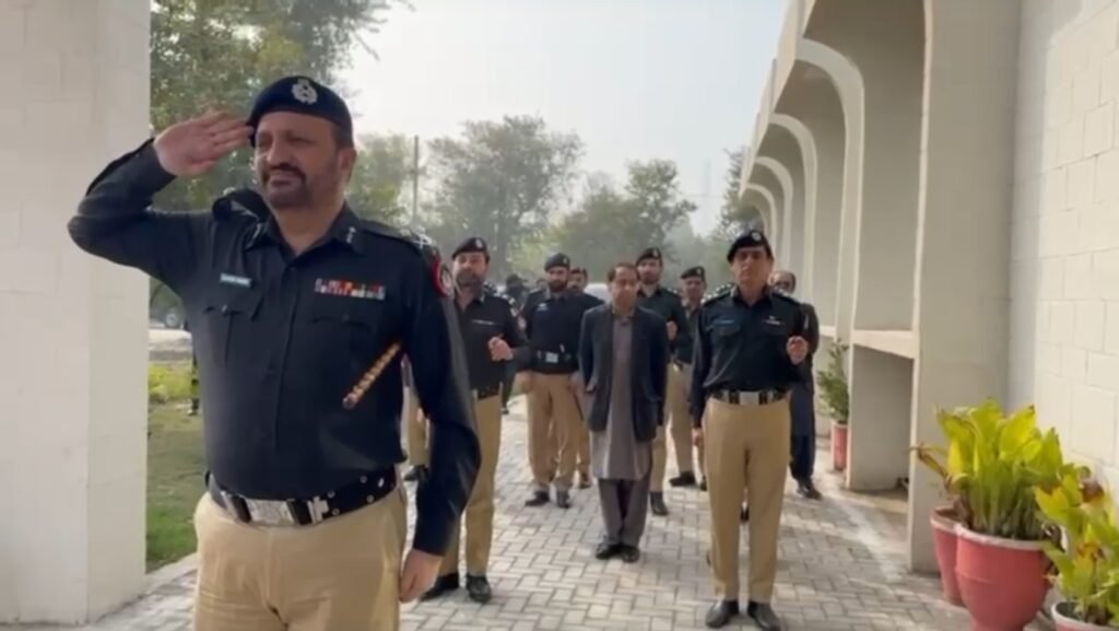 آئی جی سندھ جاوید عالم اوڈھو کا ضلع گھوٹکی کا دورہ، امن و امان کی صورتحال پر اعلیٰ سطحی اجلاس 1 Screenshot 2026 01 06 165913