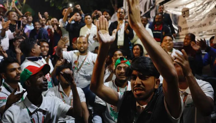 بنگلادیش کے 13ویں عام انتخابات میں بی این پی کو برتری، 299 میں سے 209 نشستوں پر کامیابی کا دعویٰ 1 427623 6758583 updates