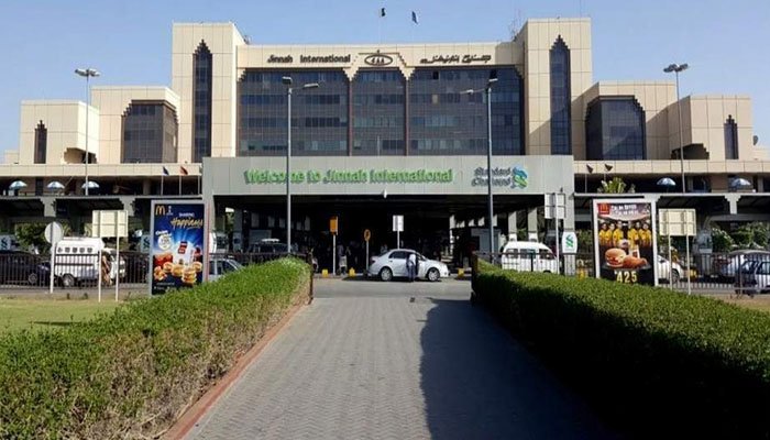 کراچی ائیرپورٹ اور ملحقہ علاقوں میں سکیورٹی ہائی الرٹ، غیر متعلقہ افراد کے داخلے پر پابندی 1 428889 8680903 updates
