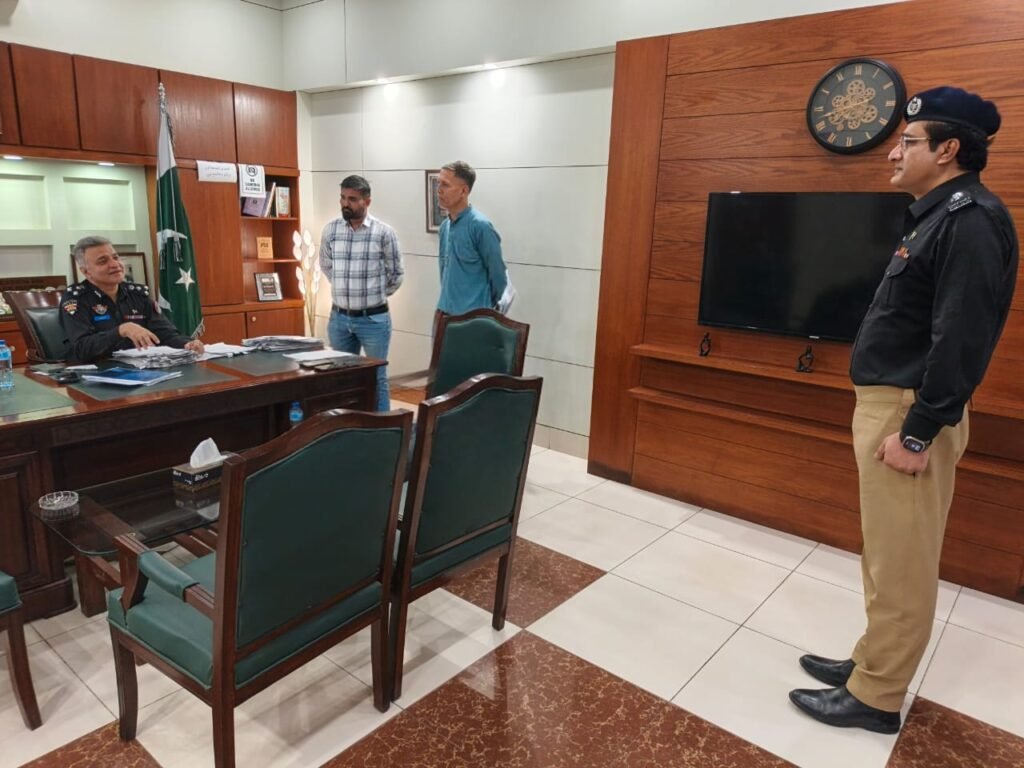 77af2ebc bf16 4f93 bc4e a24ed13f7641