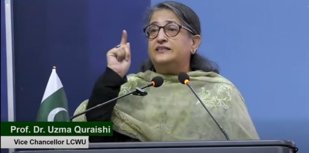 ڈی جی آئی ایس پی آر کی لاہور کالج فار وومین یونیورسٹی میں طالبات و فیکلٹی سے خصوصی نشست، قومی سلامتی پر تفصیلی گفتگو 1 Screenshot 2026 02 15 184153