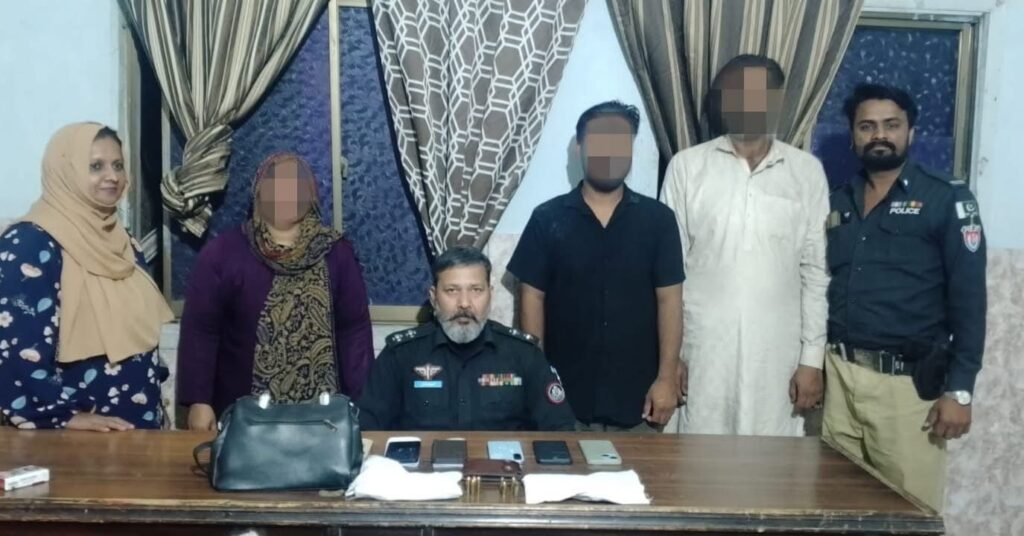 کراچی: کورنگی پولیس کی کارروائی، تین اسٹریٹ کرمنلز گرفتار 1 WhatsApp Image 2026 02 26 at 9.18.56 PM