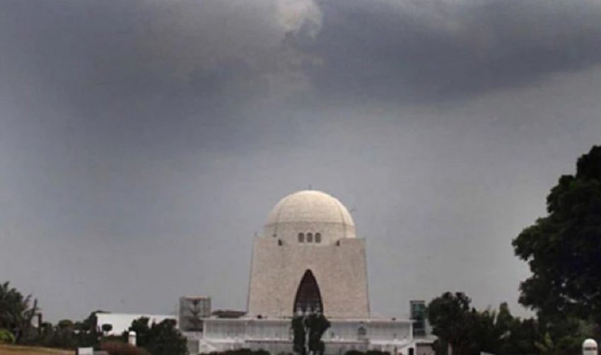 کراچی میں اپریل کی بارش کا 41 سالہ ریکارڈ ٹوٹ گیا 1 7