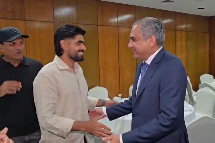 ڈھاکہ میں پاک-بنگلہ دیش کرکٹ تعلقات کے فروغ کے لیے اعلیٰ سطحی ملاقات اور عشائیہ، باہمی تعاون بڑھانے پر اتفاق 1 Screenshot 2026 05 09 233446