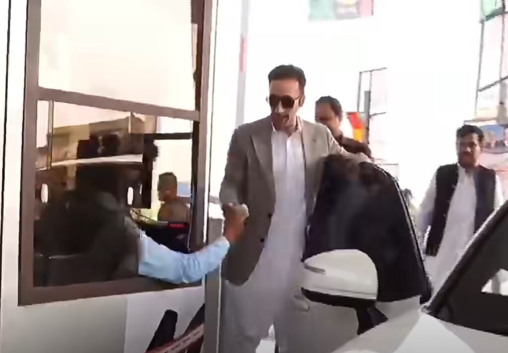 بلاول بھٹو زرداری نے شاہراہ بھٹو کے نئے سیکشن کا افتتاح، ایکسپریس وے منصوبے کا سنگ بنیاد بھی رکھ دیا 1 Screenshot 2026 05 22 204633