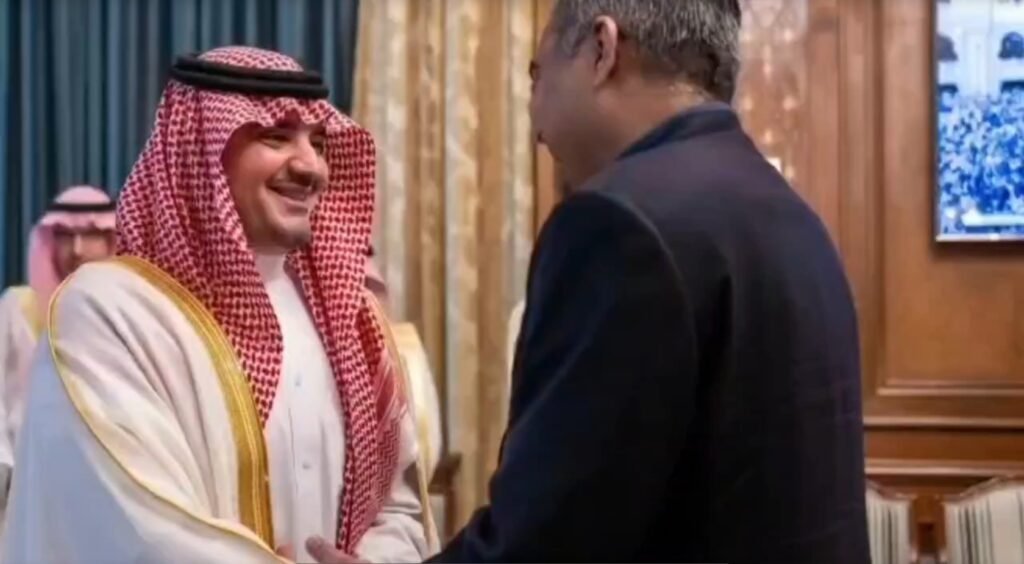 منیٰ میں محسن نقوی کی سعودی وزیرِداخلہ سے ملاقات، سکیورٹی تعاون بڑھانے پر اتفاق 1 Screenshot 2026 05 28 171053