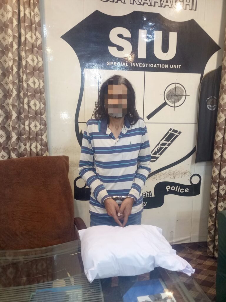 کراچی میں بین الصوبائی منشیات نیٹ ورک کے خلاف بڑی کارروائی، ساڑھے 6 کلو ہیروئن برآمد 1 WhatsApp Image 2026 05 14 at 7.36.02 PM