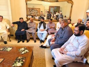 مولانا فضل الرحمان کی غلام مرتضیٰ خان جتوئی سے کراچی میں ملاقات، سیاسی و سماجی شخصیات کی بڑی تعداد شریک 5 WhatsApp Image 2026 05 16 at 9.37.39 PM