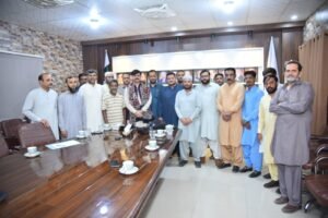 ایپکا وفد کی چیئرمین میٹرک بورڈ کراچی سے ملاقات، ملازمین کے مسائل، پروموشنز اور اصلاحات پر اہم یقین دہانیاں 2 WhatsApp Image 2026 05 21 at 11.34.53 PM