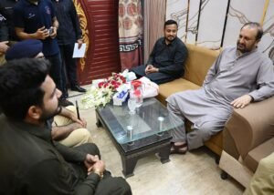 آئی جی سندھ جاوید عالم اوڈھو کا عیدالاضحیٰ پر شہدائے پولیس کے گھروں کا دورہ 6 WhatsApp Image 2026 05 28 at 11.48.46 AM 1