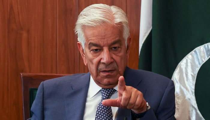 خواجہ آصف کا بھارتی آرمی چیف کے بیان پر ردعمل، ’’بھارت دوبارہ شوق پورا کر لے، جواب پہلے سے سخت ملے گا‘‘ 1 435074 6827809 updates