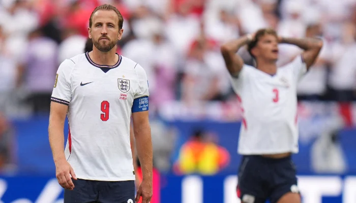 England players react after missed chances during a 0-0 FIFA World Cup group-stage match against Ghana.