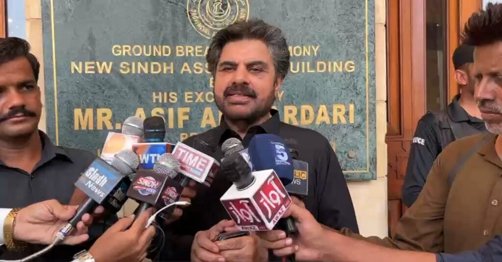 Nisar Hussain Shah speaking at event honoring Benazir Bhutto’s 73rd birthday in Karachi.