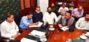 کراچی: محرم الحرام کے انتظامات کا جائزہ، مرکزی جلوسوں اور مجالس کے لیے فول پروف سیکیورٹی پلان تیار 2 WhatsApp Image 2026 06 02 at 10.10.37 PM