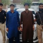 کراچی پولیس کی جانب سے گاڑی سے گٹکا ماوا اور چھالیہ کی برآمدگی