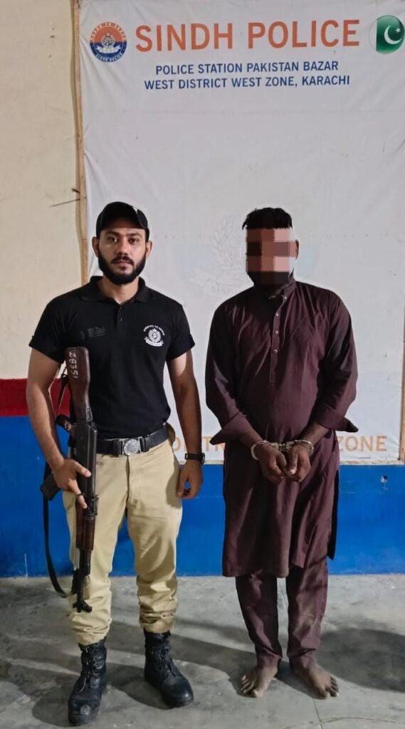 Pakistan Bazaar Police arrest suspect identified through a viral social media video in Karachi.