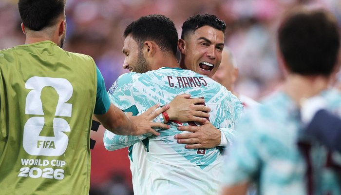Portugal players celebrating after defeating Croatia 2-1 in the FIFA World Cup 2026 Round of 32.