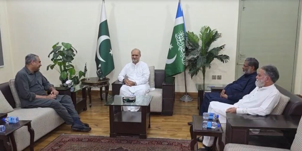 Pakistan Defence Minister Khawaja Asif speaking on Pakistan's position regarding Kashmir and regional security