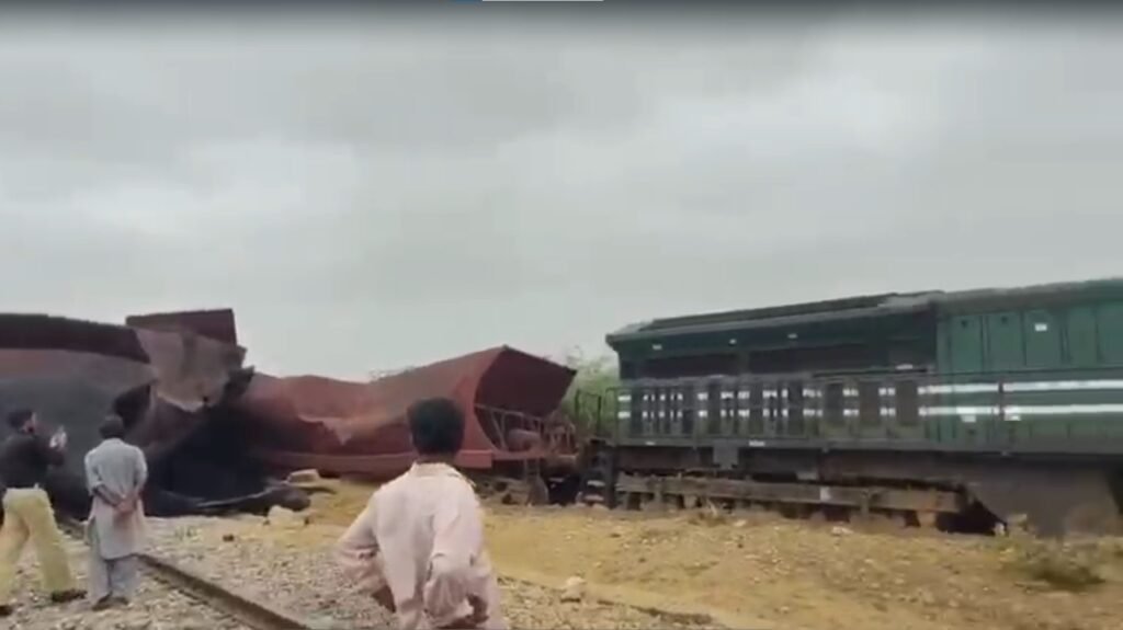 Coal freight train derailed at Jungshahi Railway Station in Thatta after brake failure, no casualties reported.