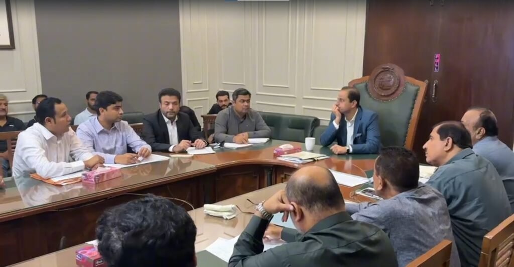 Mayor Karachi Murtaza Wahab announces Rs14 billion project for rehabilitation of 139 city roads.