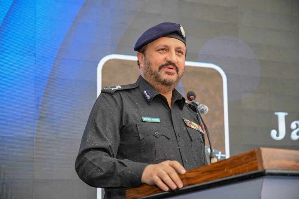 IG Sindh Javed Alam Odho inaugurates the modern Sports Arena at the Security Division with senior police officers in Karachi.
