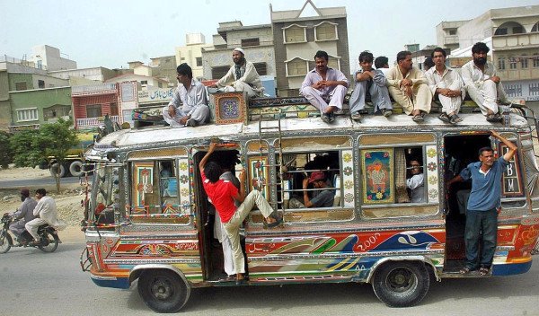 Sindh government orders action against transporters over excessive fares in Karachi